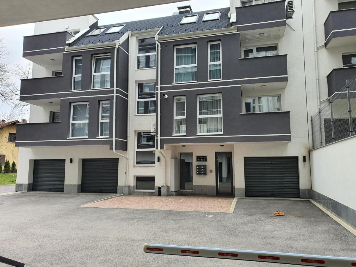 Apartment Guest Narodno Horo Sofia